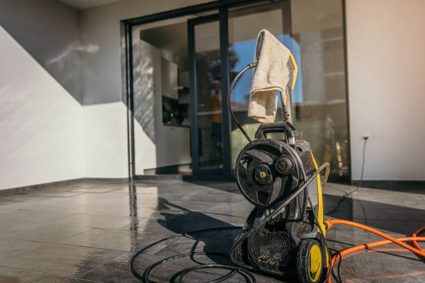 Best Driveway Pressure Washing  in Sheldon, TX